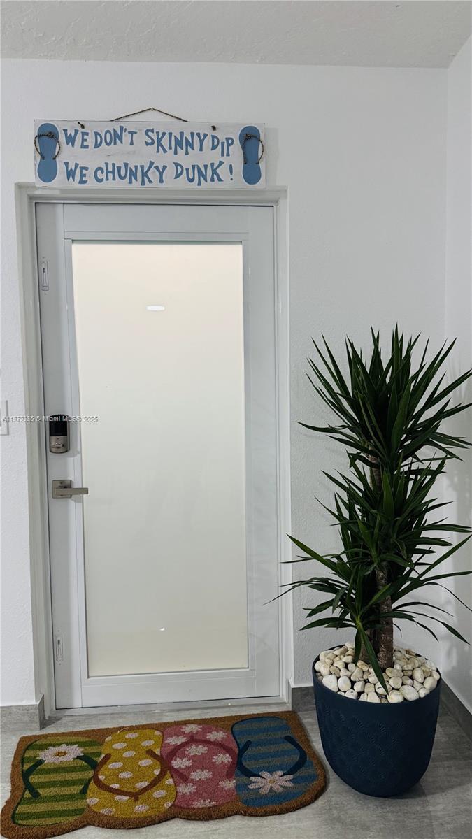 60 Se Marlin Ave 2 Property Photo 18