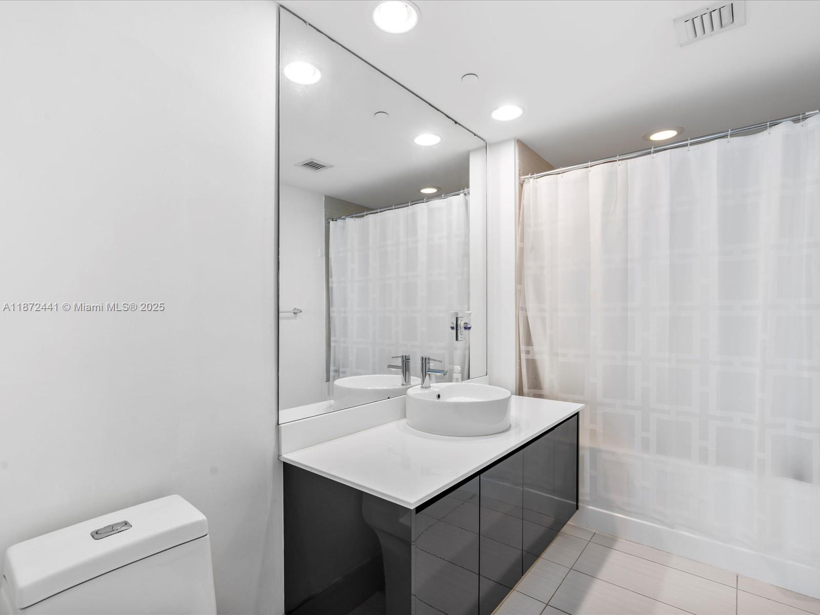 31 Se 6th St 802 Property Photo 26