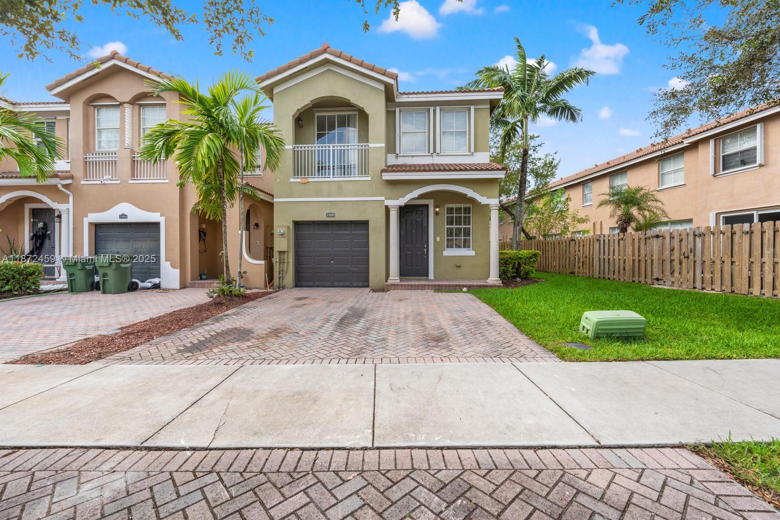 1366 SE 26th Ave Property Photo 1