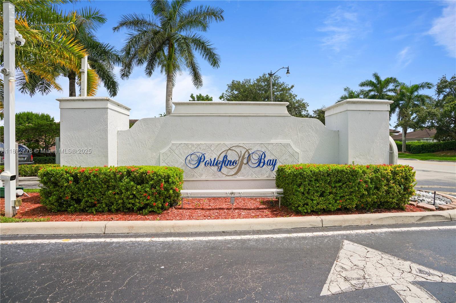 3708 Ne 22nd Pl Property Photo 1