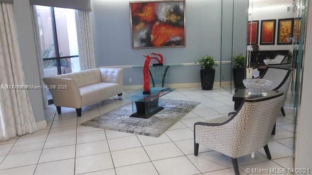 1000 St Charles Pl L20 Property Photo 1