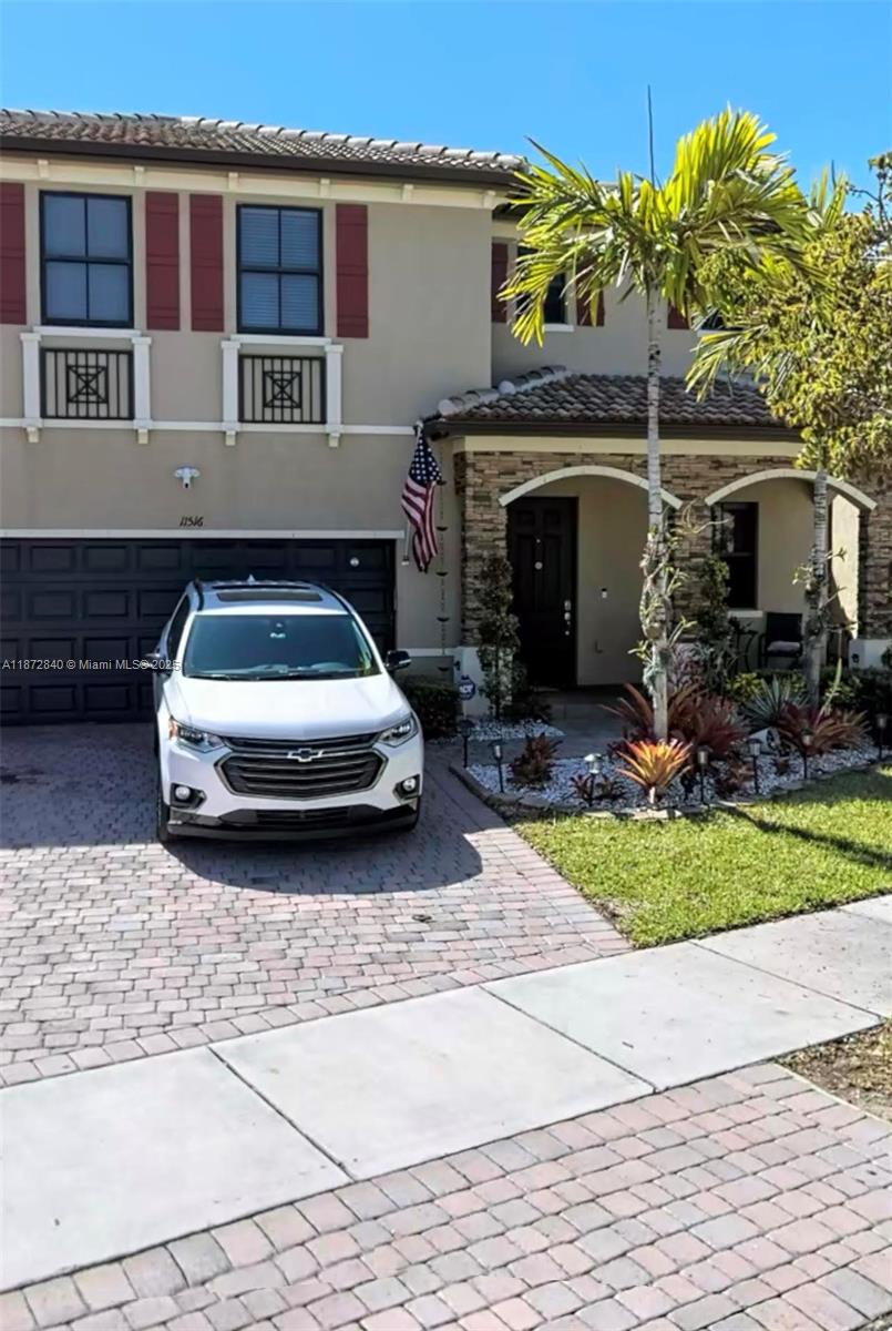 11516 Sw 234th St Property Photo 1