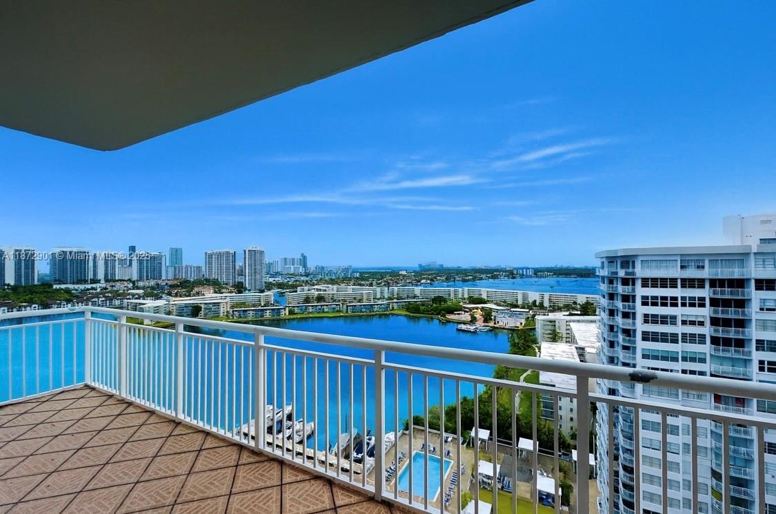 18071 Biscayne Blvd PH03 & PH04 Property Photo 1