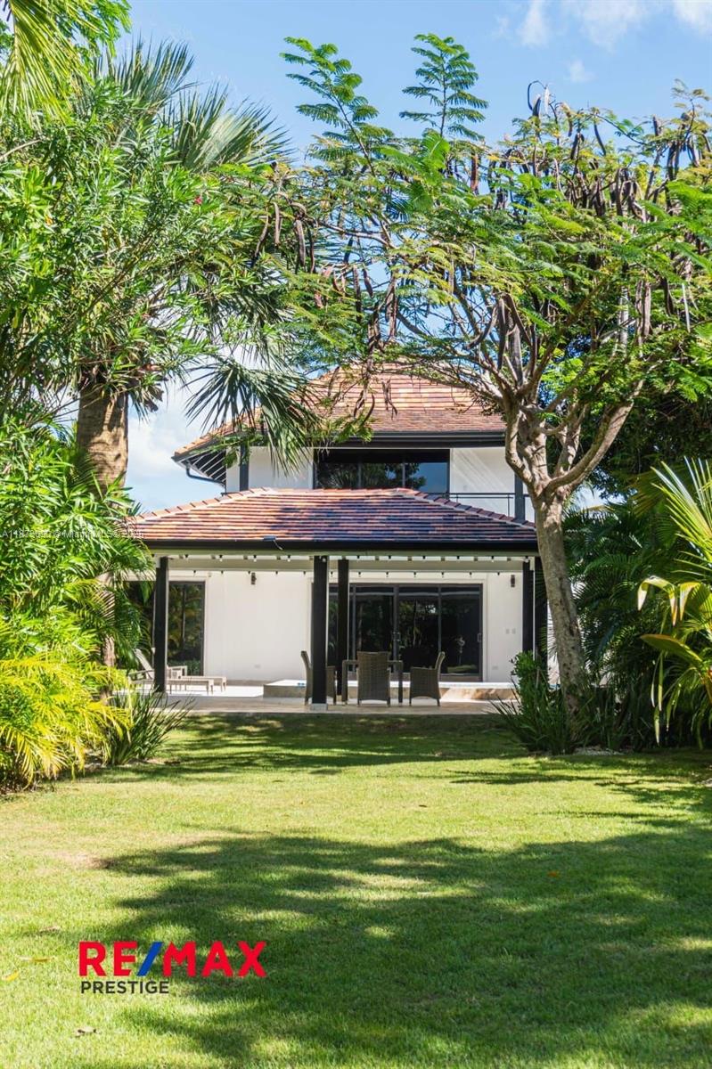 A11873090 Property Photo 8