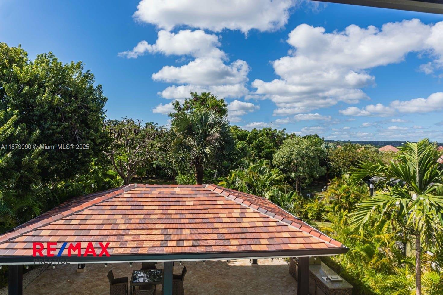 A11873090 Property Photo 19