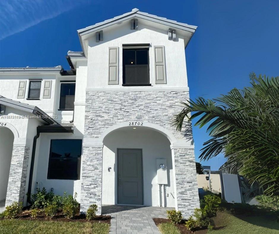 28702 SW 133rd Ct Property Photo 1