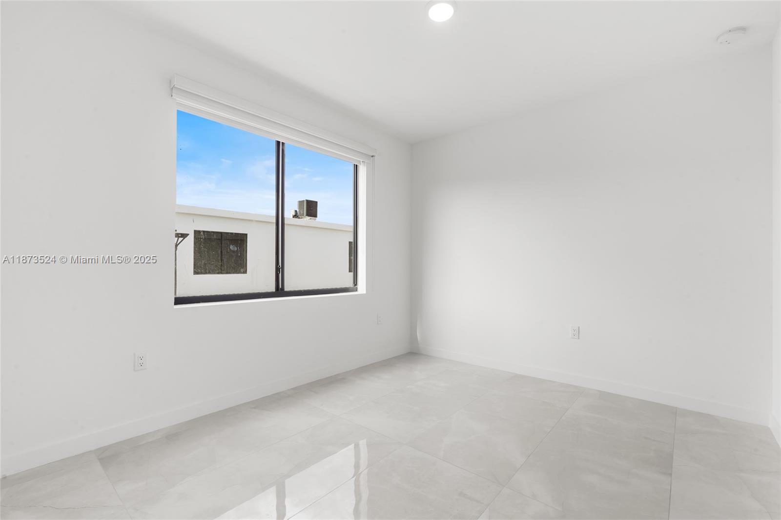 14530 Sw 261st Ter 2 Property Photo 8