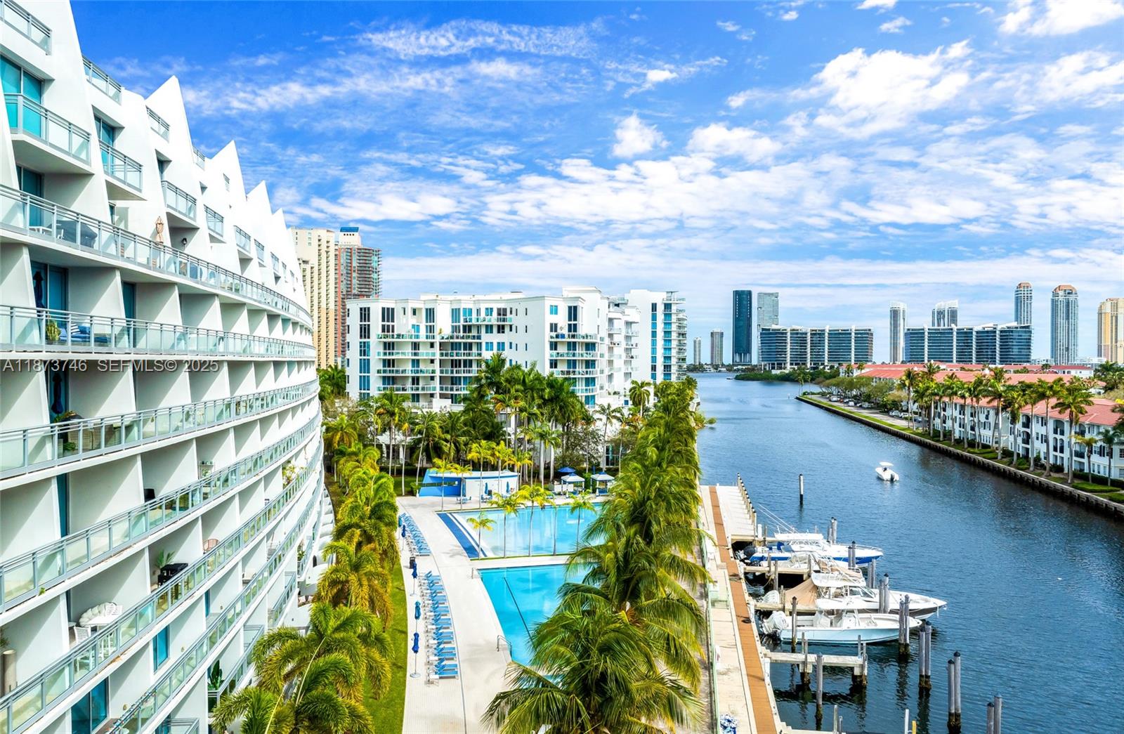 2950 Ne 188th St 302 Property Photo 1