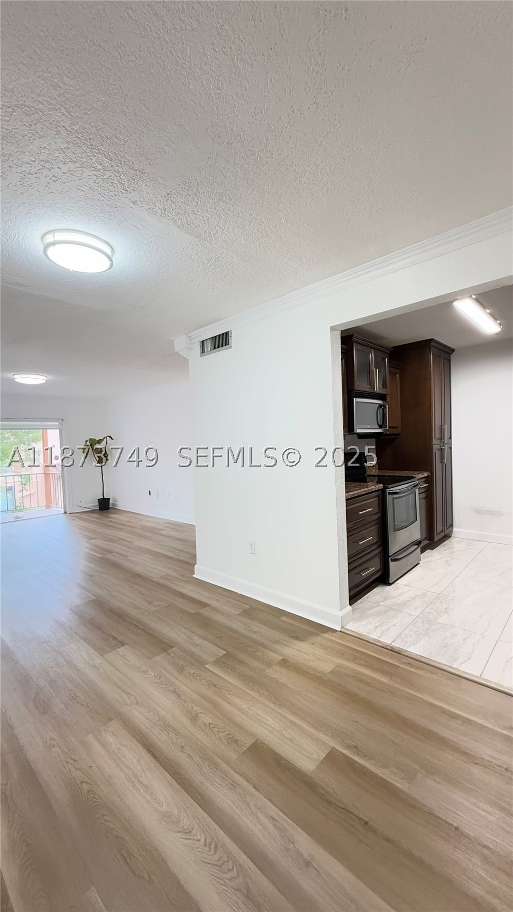 7121 Miami Lakes Dr Q8 Property Photo 14