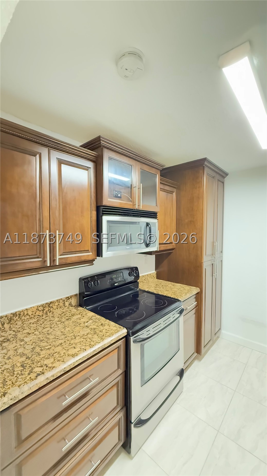 7121 Miami Lakes Dr Q8 Property Photo 20