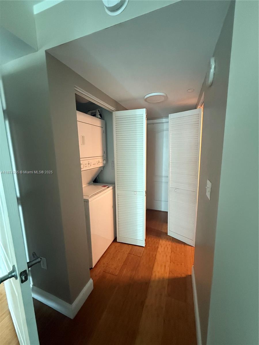 2101 Brickell Ave 508 Property Photo 6