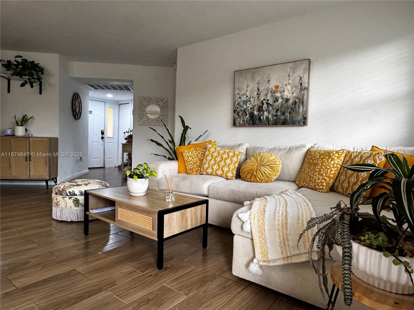 2273 Se 27th Dr 105-f Property Photo 8