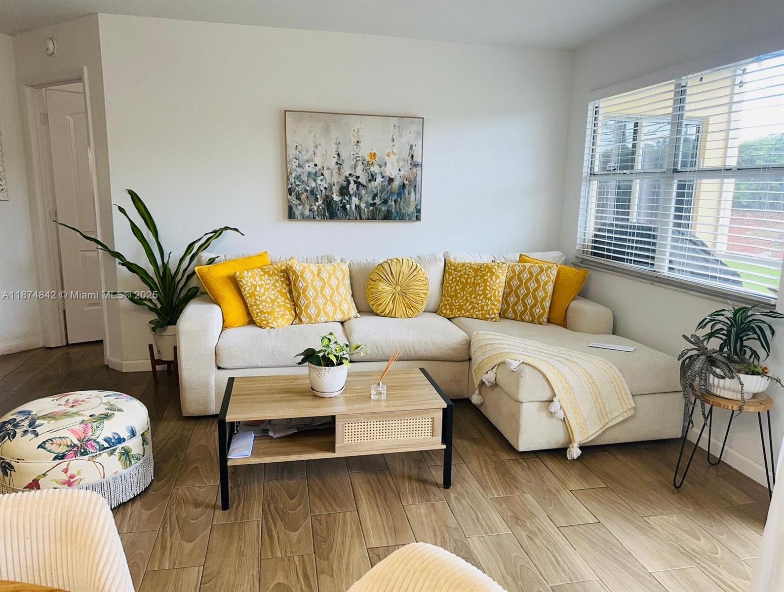 2273 Se 27th Dr 105-f Property Photo 11