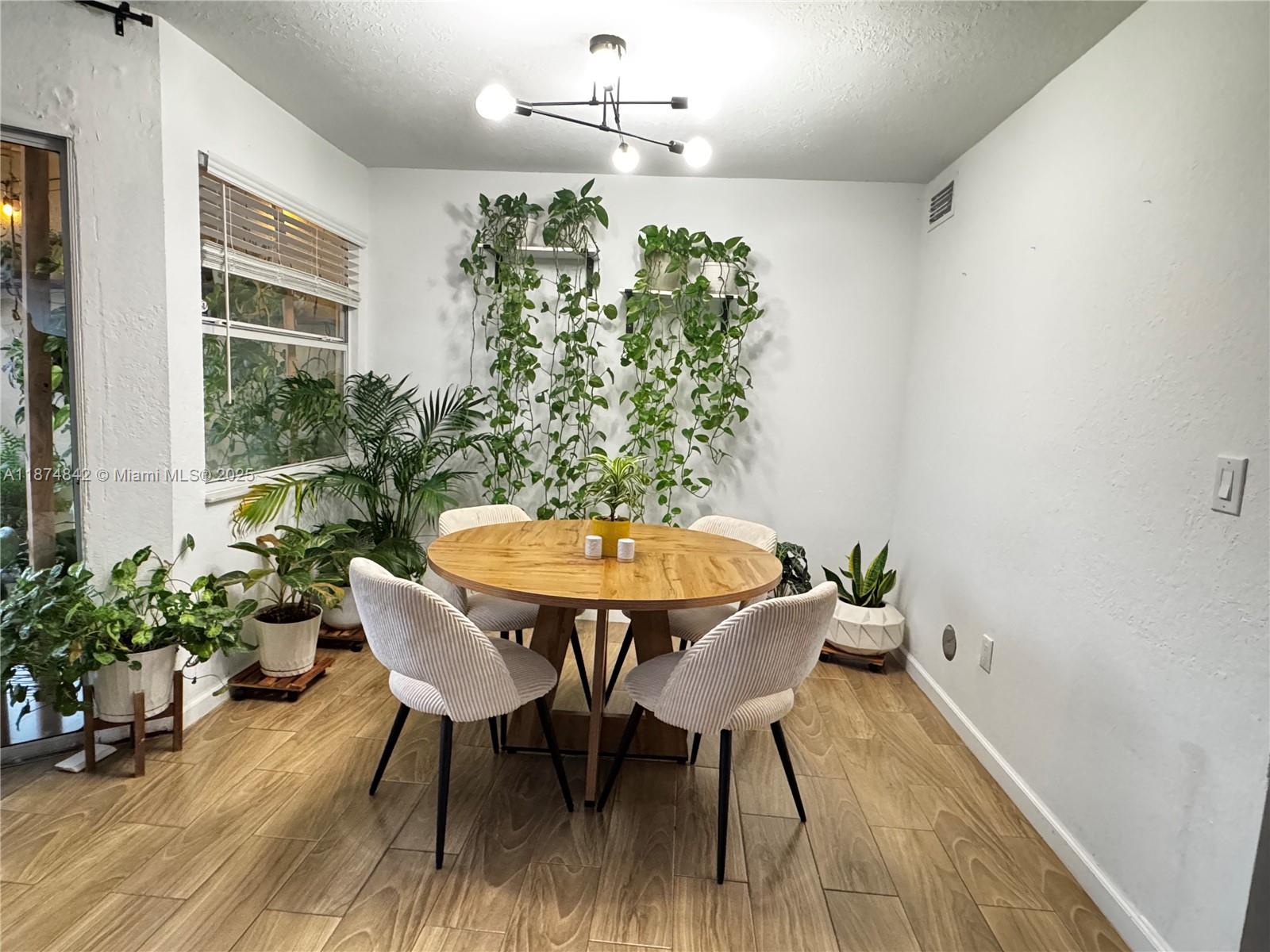 2273 Se 27th Dr 105-f Property Photo 12