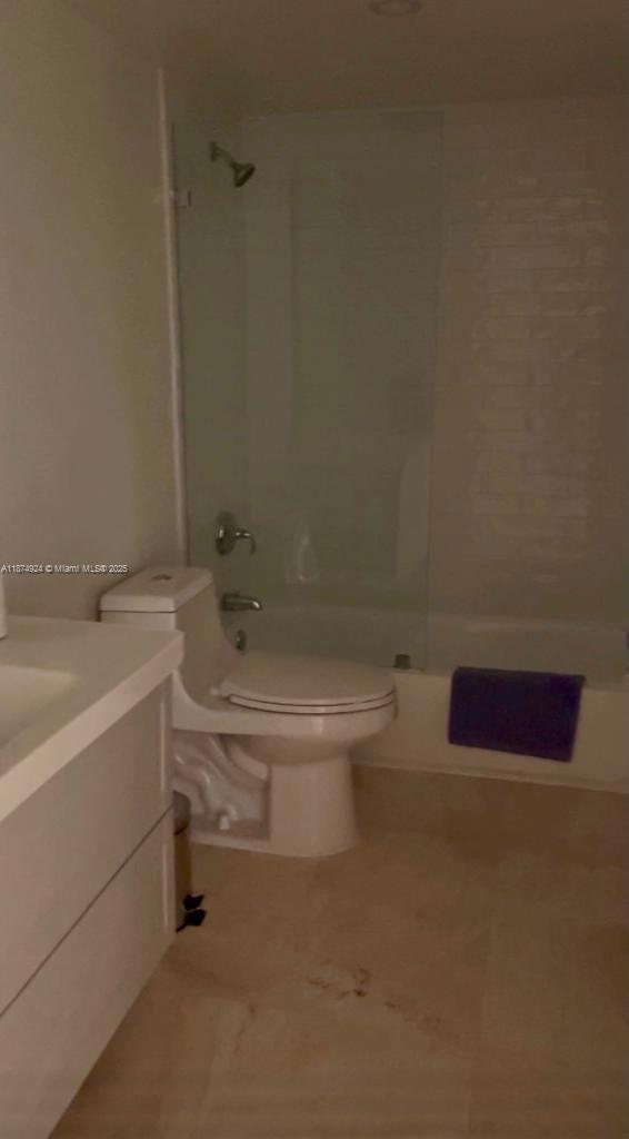 101 Crandon Blvd 381 Property Photo 15