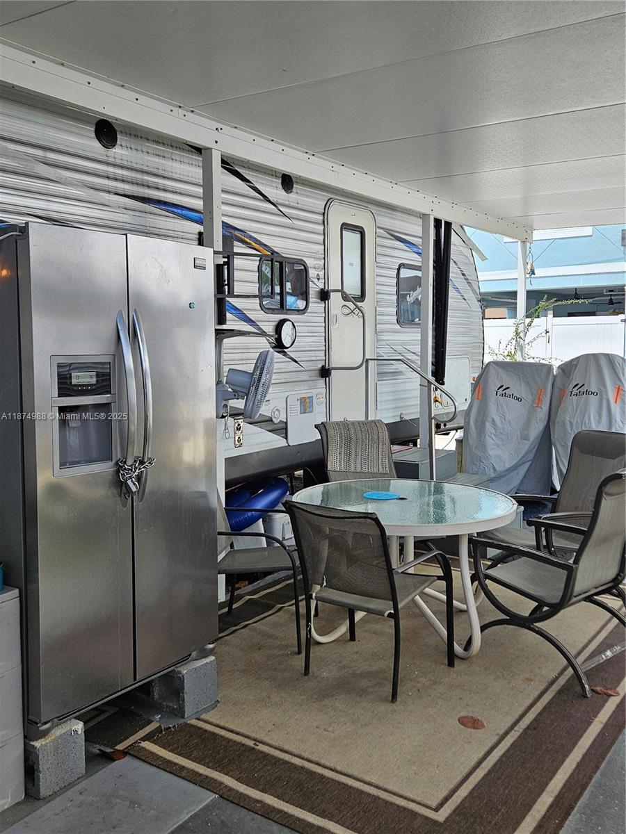 325 Calusa St #259 Property Photo 5