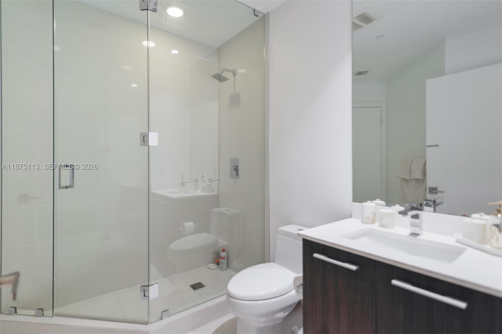 45 Sw 9th St 4108 Property Photo 16