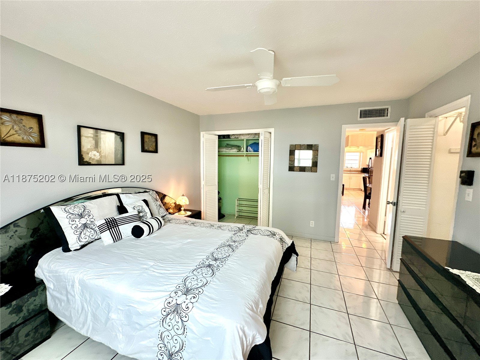 5300 Washington St A139 Property Photo 13