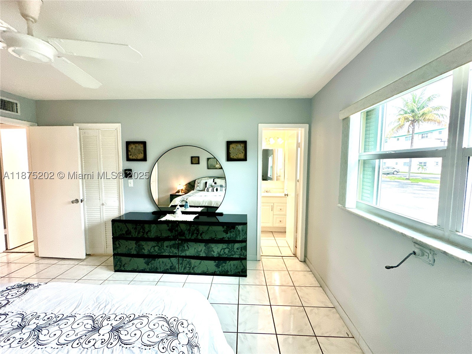 5300 Washington St A139 Property Photo 17