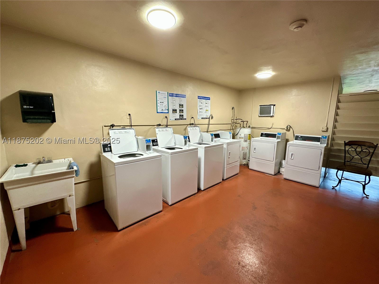 5300 Washington St A139 Property Photo 22