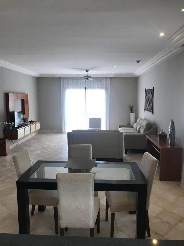 A11875249 Property Photo 6