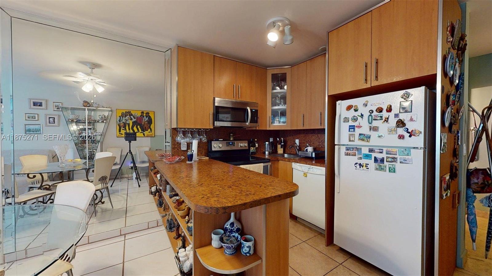 1936 S Ocean Dr 11d Property Photo 12