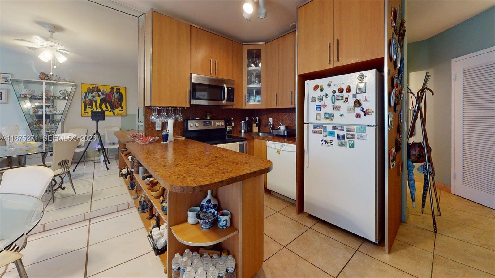 1936 S Ocean Dr 11d Property Photo 41