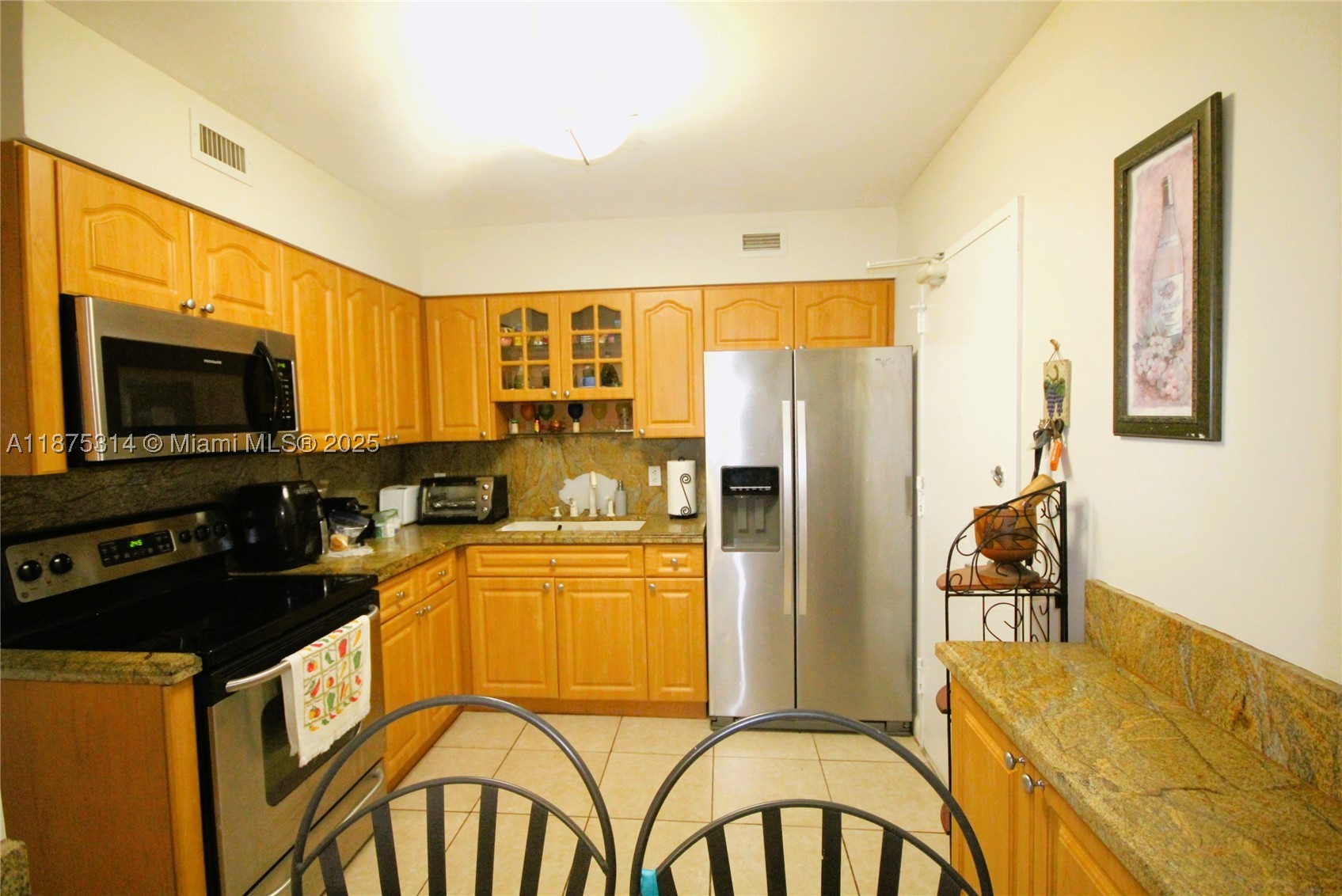 5161 Collins Ave 603 Property Photo 10