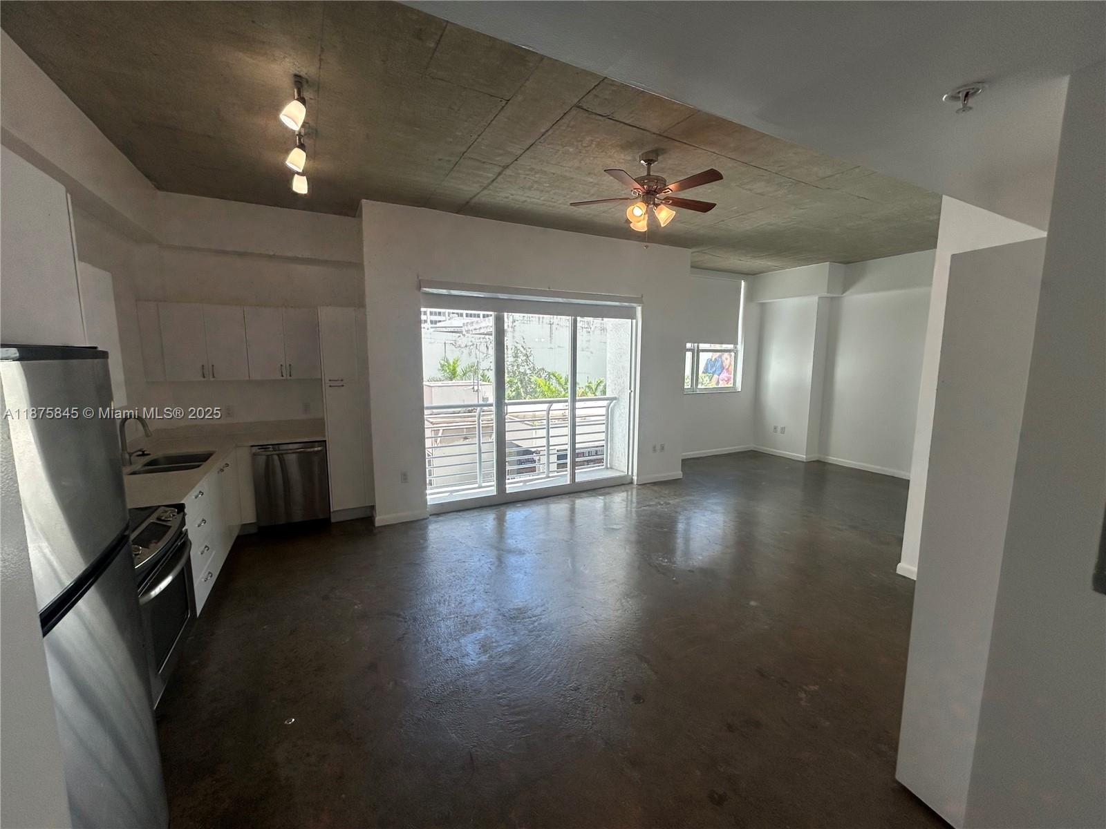 133 NE 2nd Ave 510 Property Photo 1