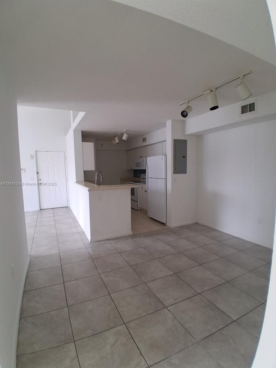 15460 Sw 284th St 4307 Property Photo 3