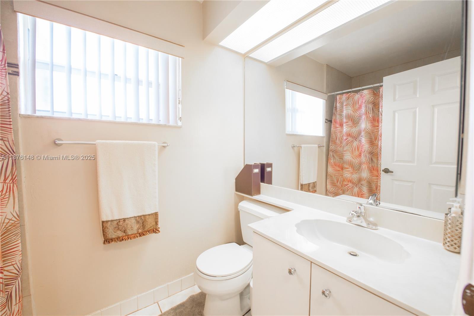 2585 Se 7th Pl Property Photo 14