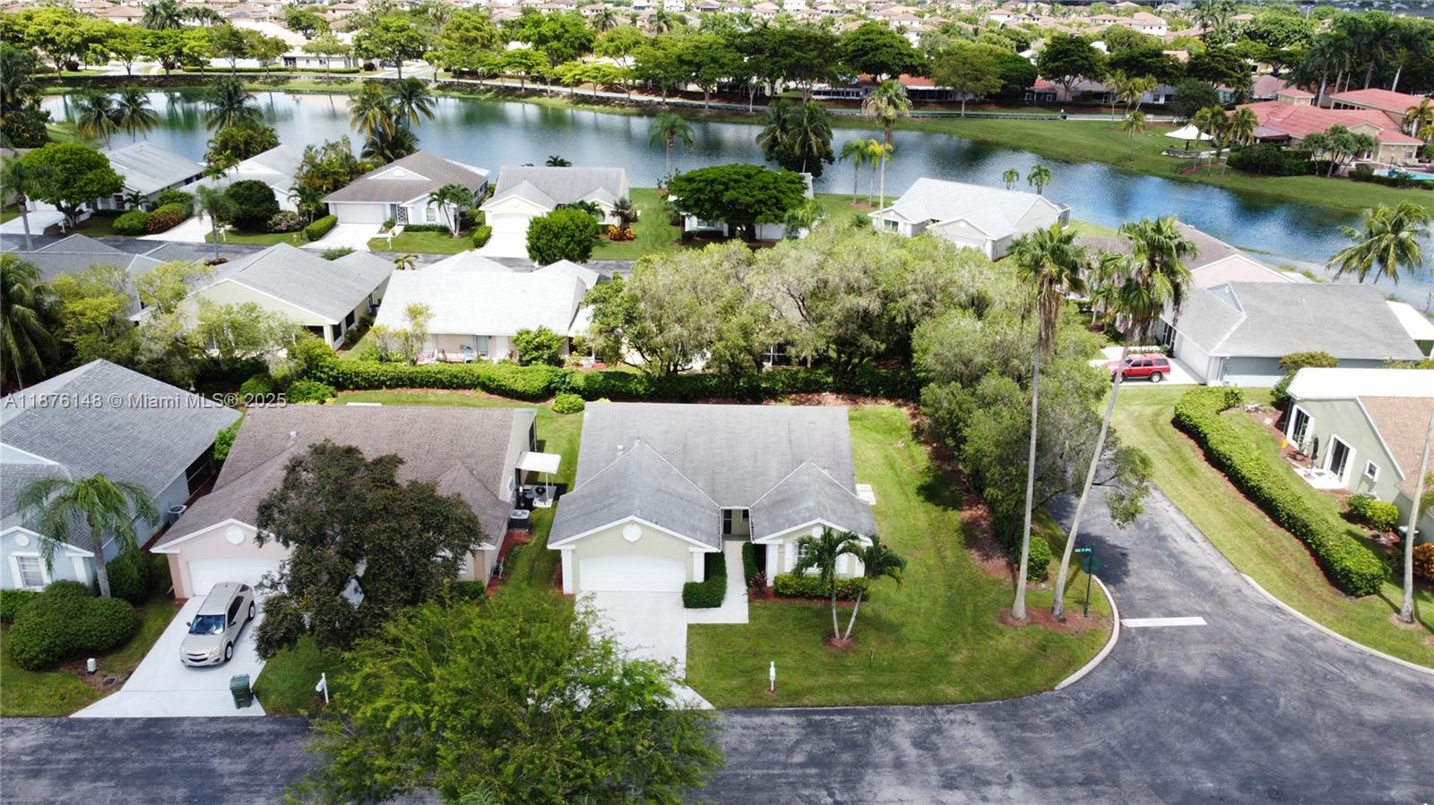 2585 Se 7th Pl Property Photo 27