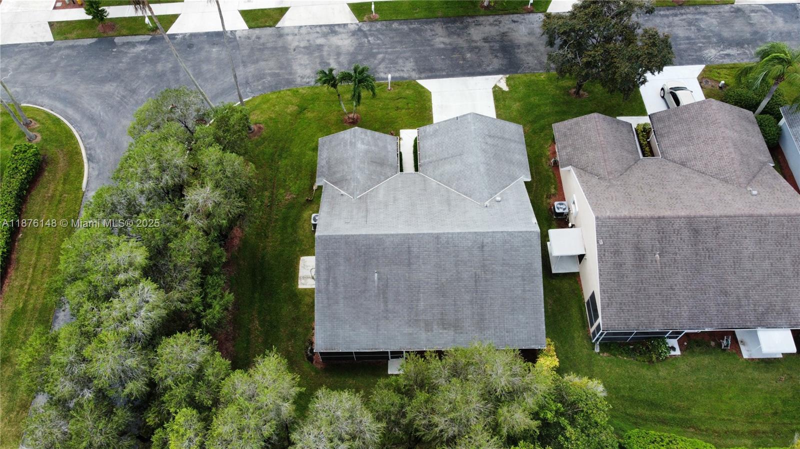 2585 Se 7th Pl Property Photo 29