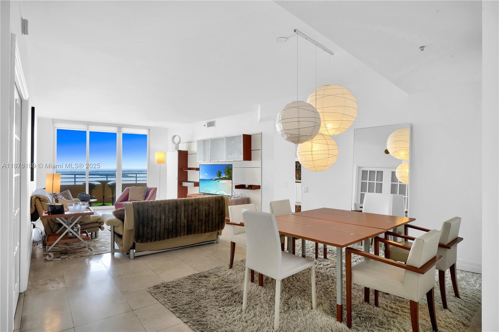 808 Brickell Key Dr 2506 Property Photo 2