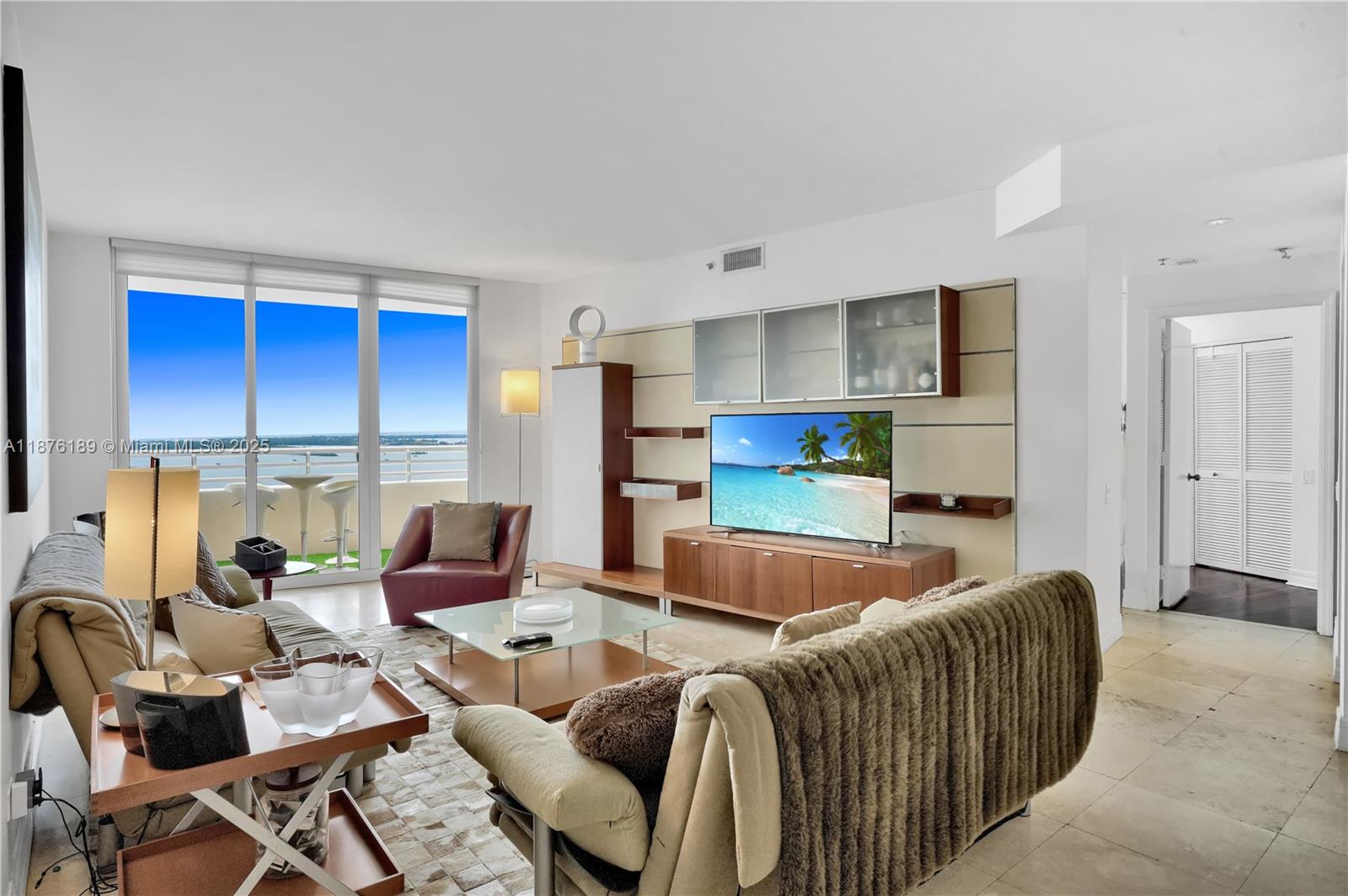 808 Brickell Key Dr 2506 Property Photo 3