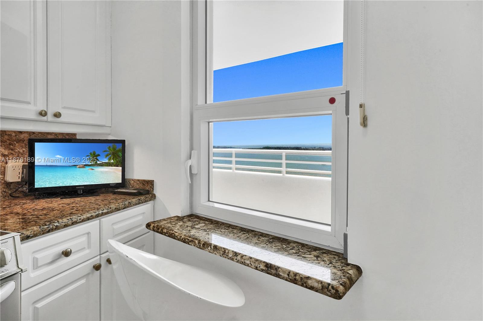 808 Brickell Key Dr 2506 Property Photo 10