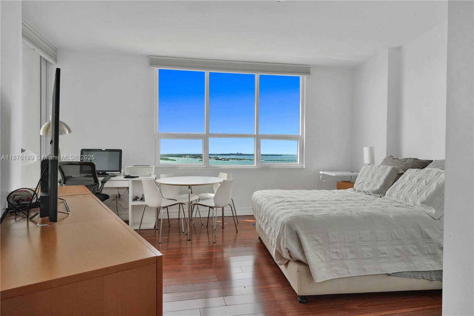 808 Brickell Key Dr 2506 Property Photo 11