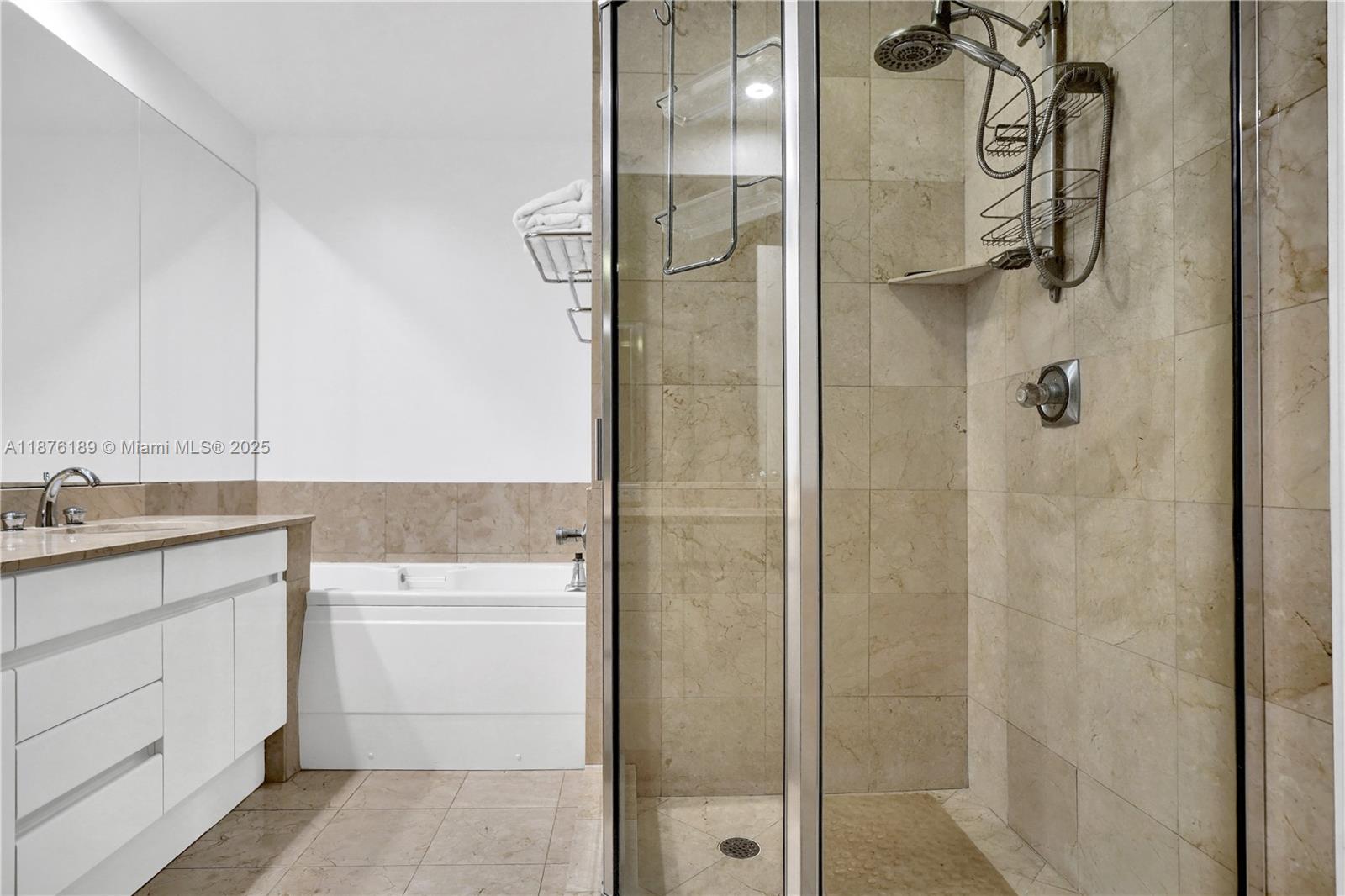 808 Brickell Key Dr 2506 Property Photo 17