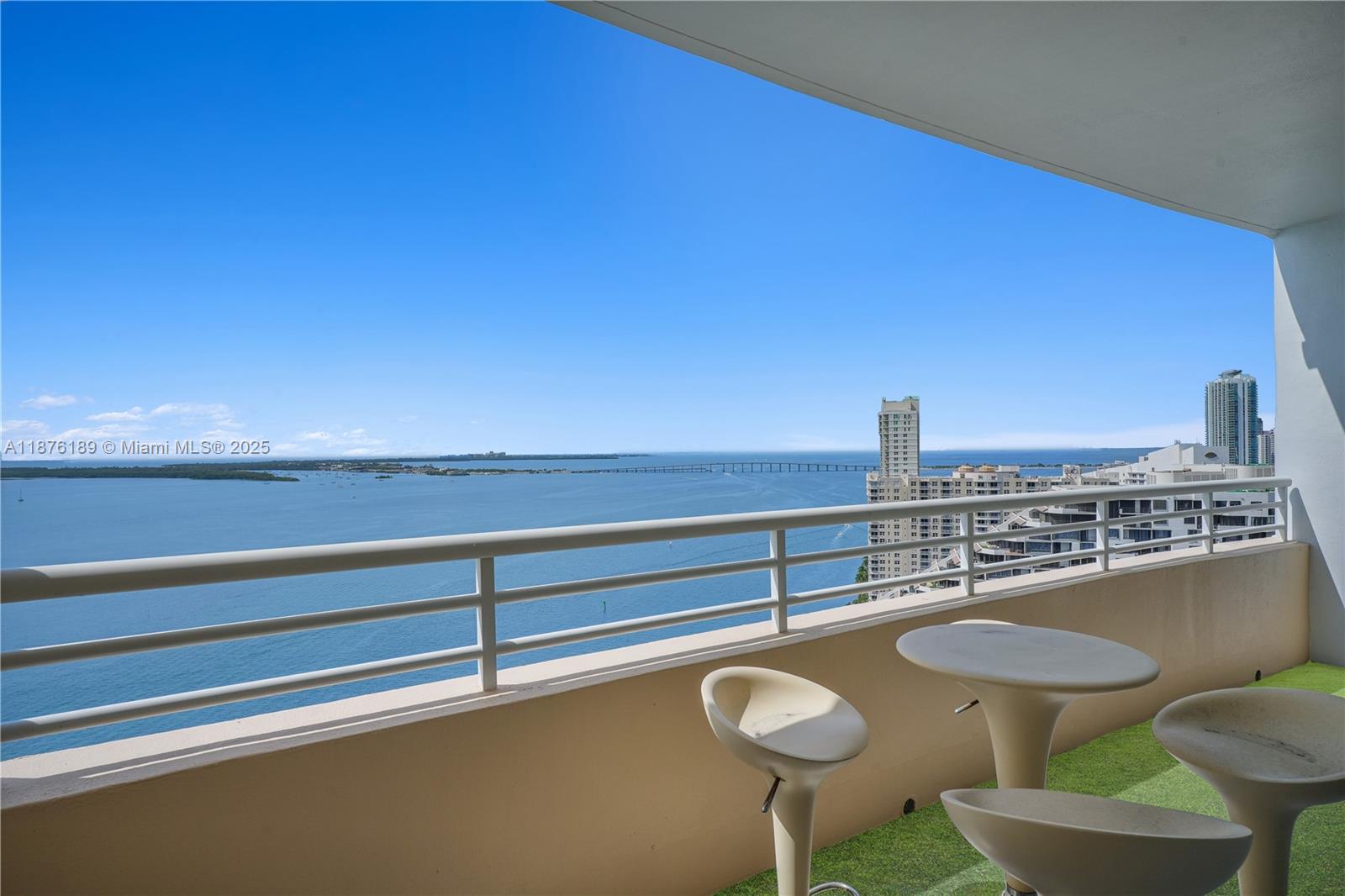 808 Brickell Key Dr 2506 Property Photo 27