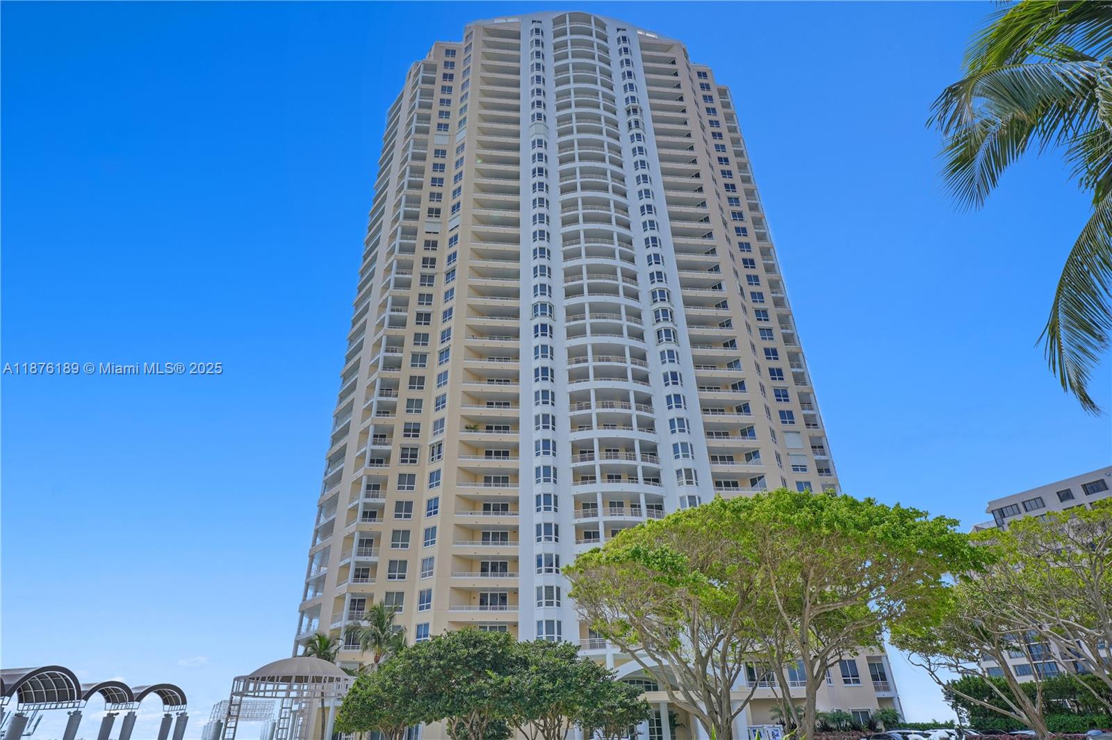 808 Brickell Key Dr 2506 Property Photo 29