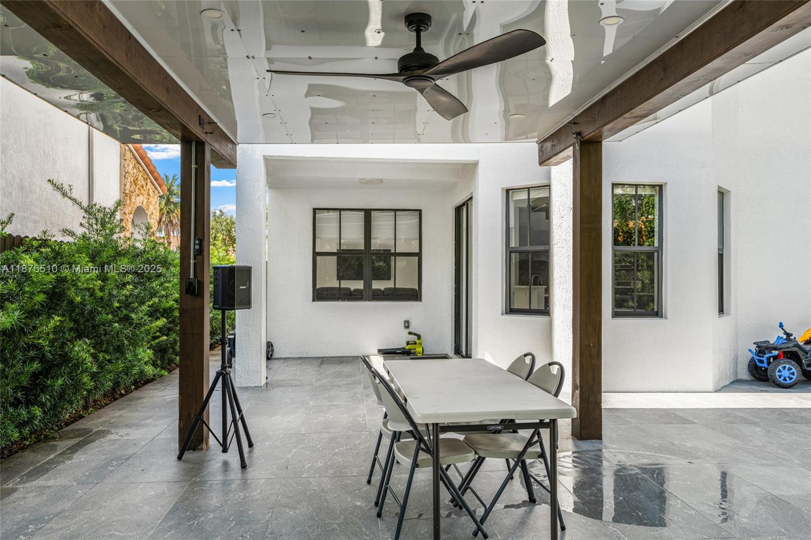 A11876510 Property Photo 51