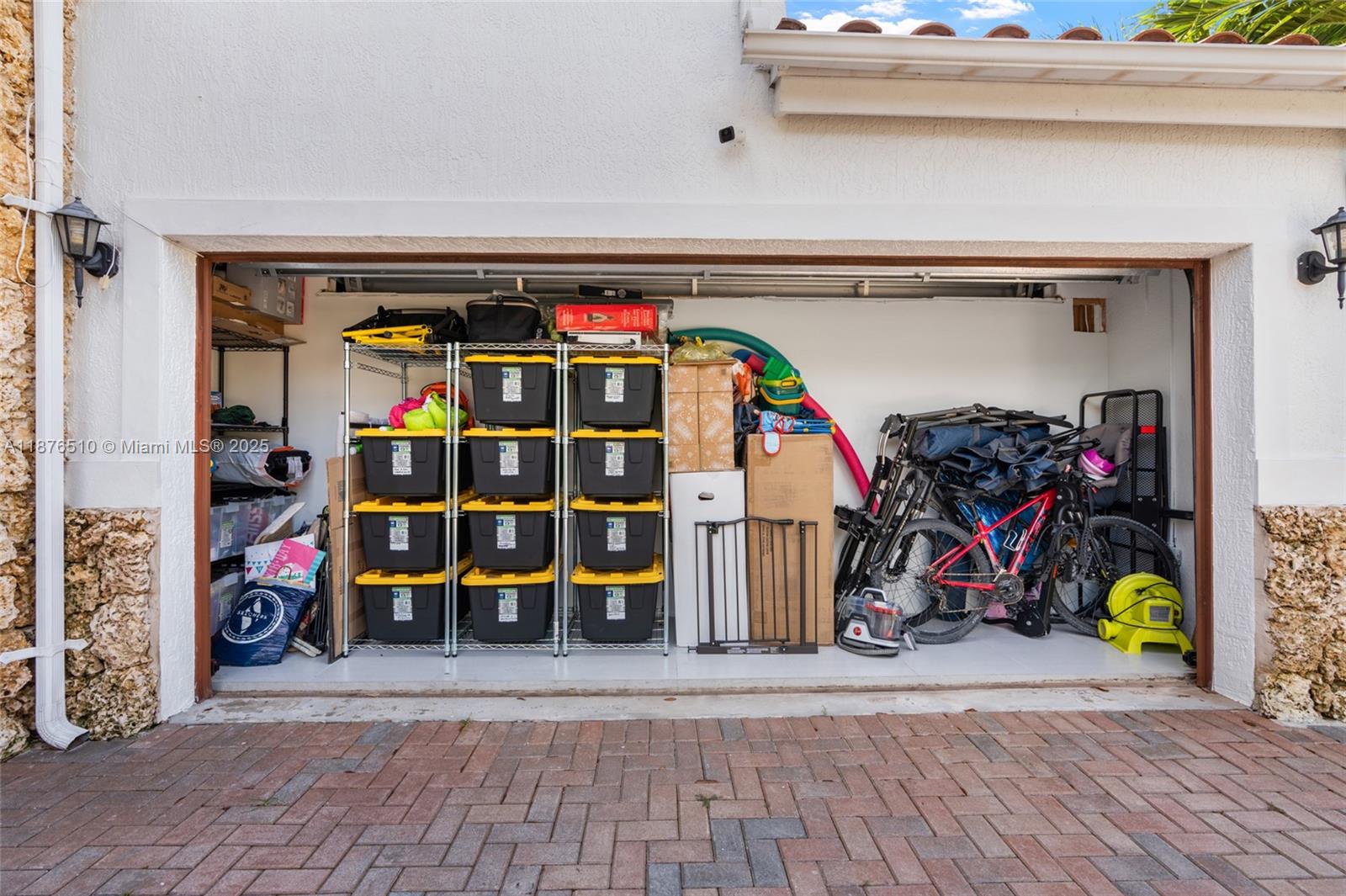 A11876510 Property Photo 53