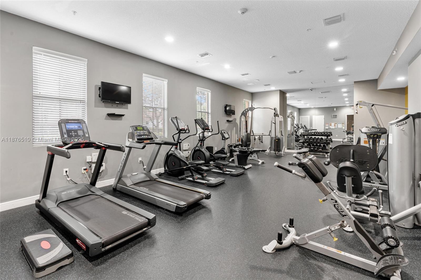 A11876510 Property Photo 61