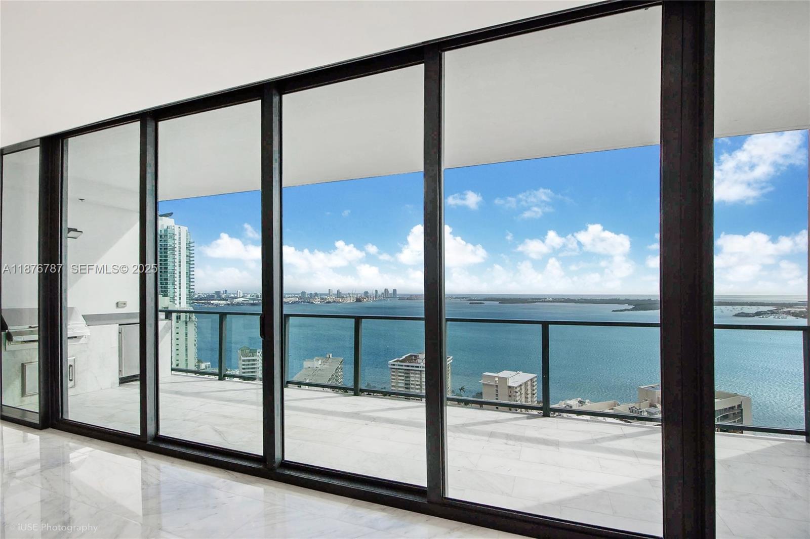 1451 Brickell Ave 3102 Property Photo 3