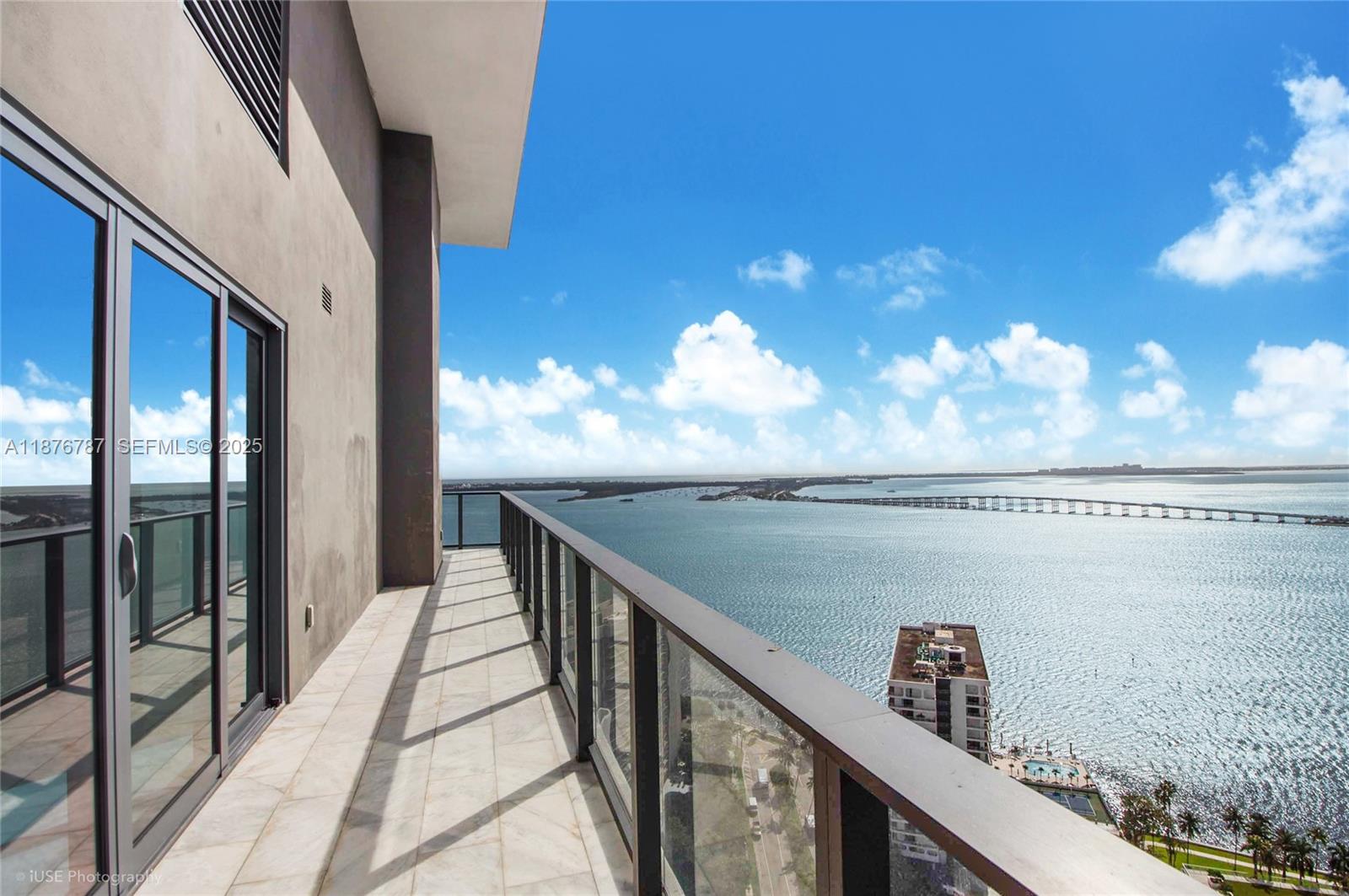 1451 Brickell Ave 3102 Property Photo 4
