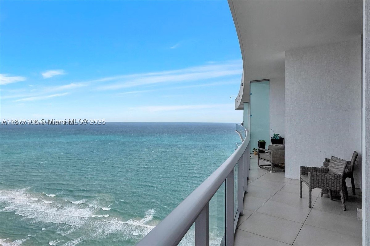 4111 S Ocean Dr Ph4106 Property Photo 26