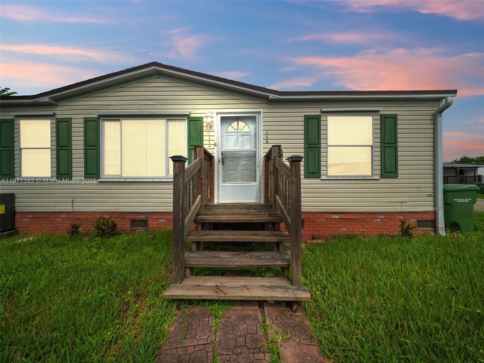 220 Ne 12th Ave Lot 150 Property Photo 1