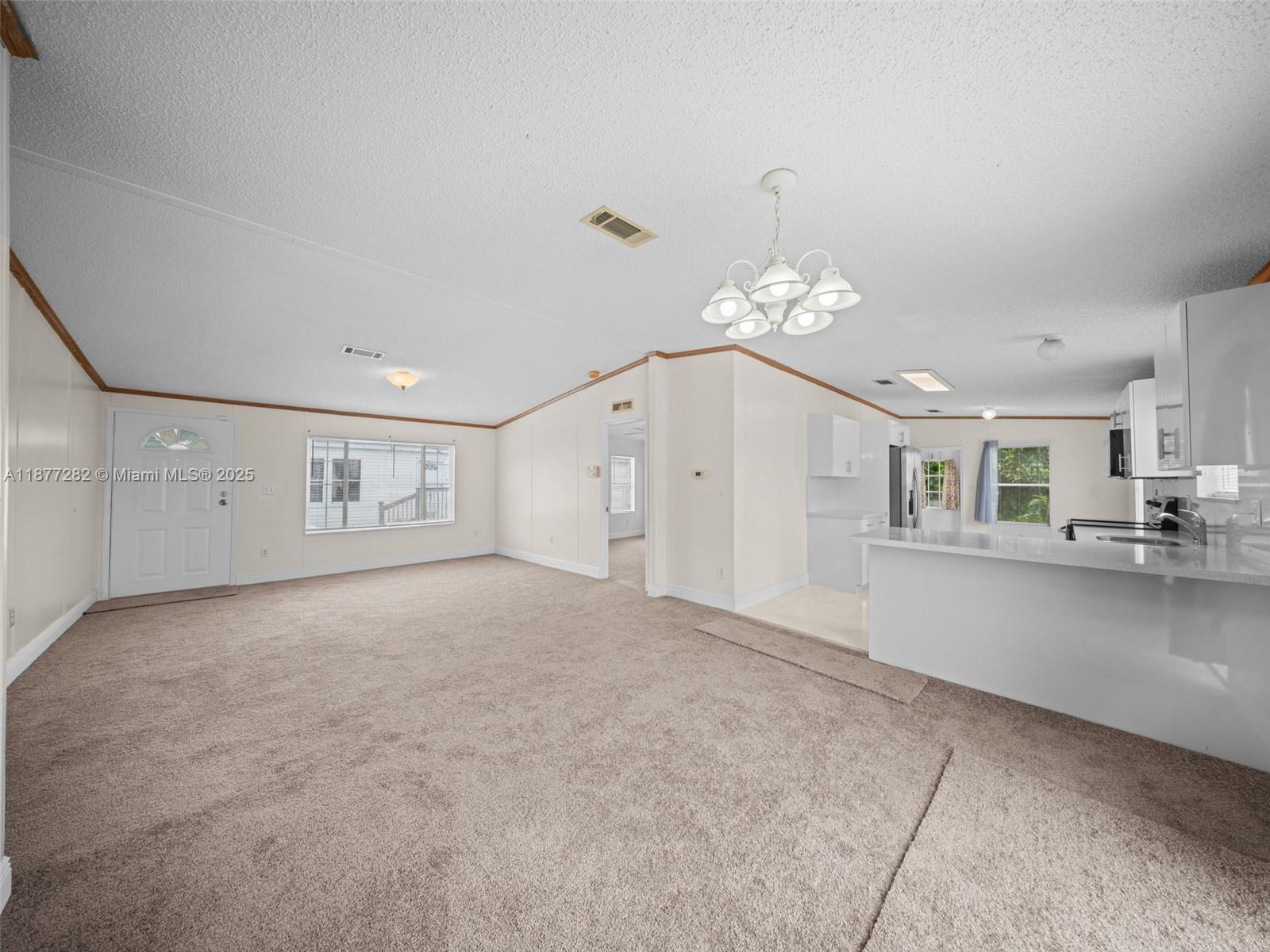 220 Ne 12th Ave Lot 150 Property Photo 8