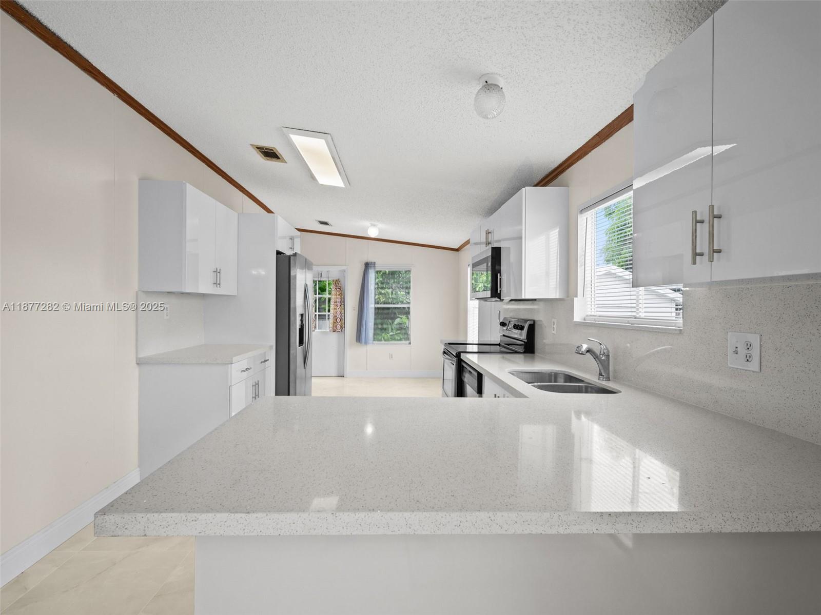 220 Ne 12th Ave Lot 150 Property Photo 10