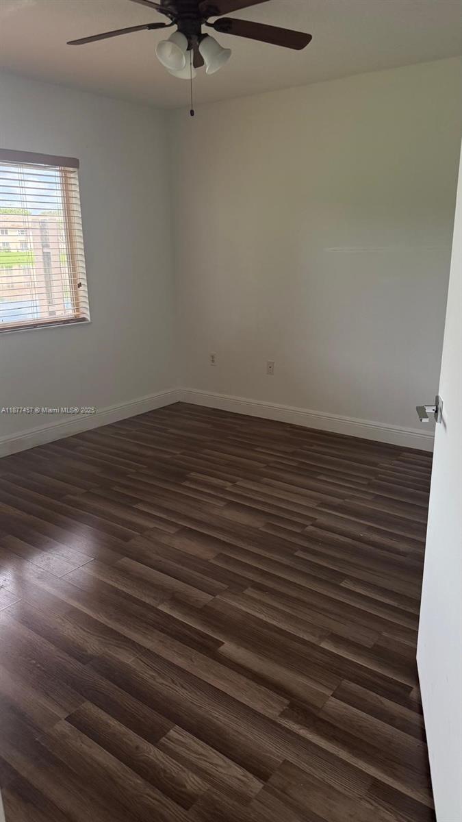 2650 Se 12th Pl 103 Property Photo 10